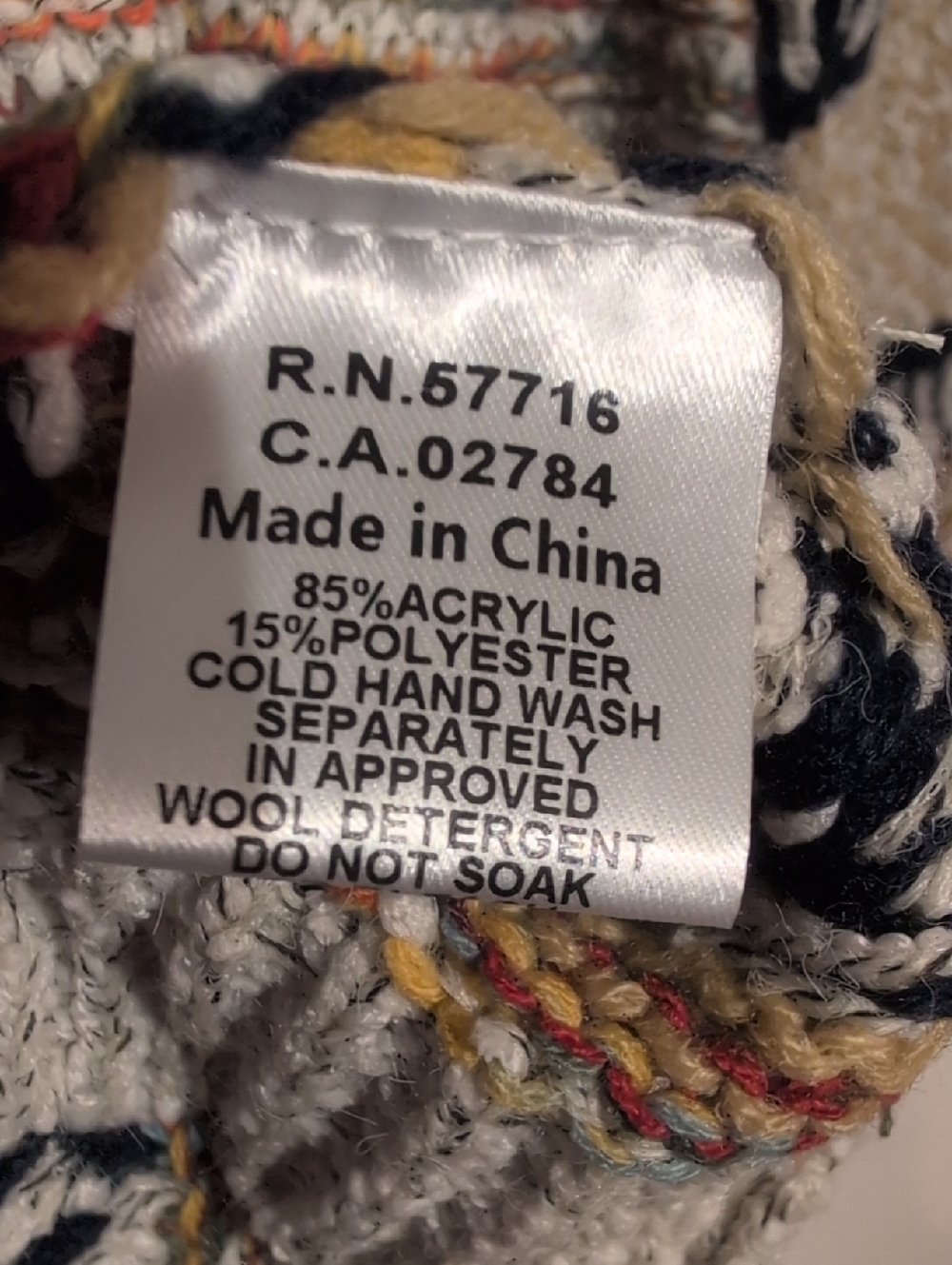Papillon Women's Crewneck Sweater NWT Size  L - Picture 7 of 7